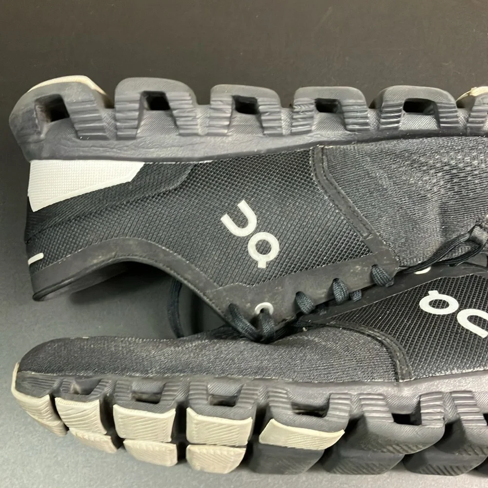 On Cloud X 3 Cloudtec Athletic Running Sneaker Shoes‎ Men’s size 11.5